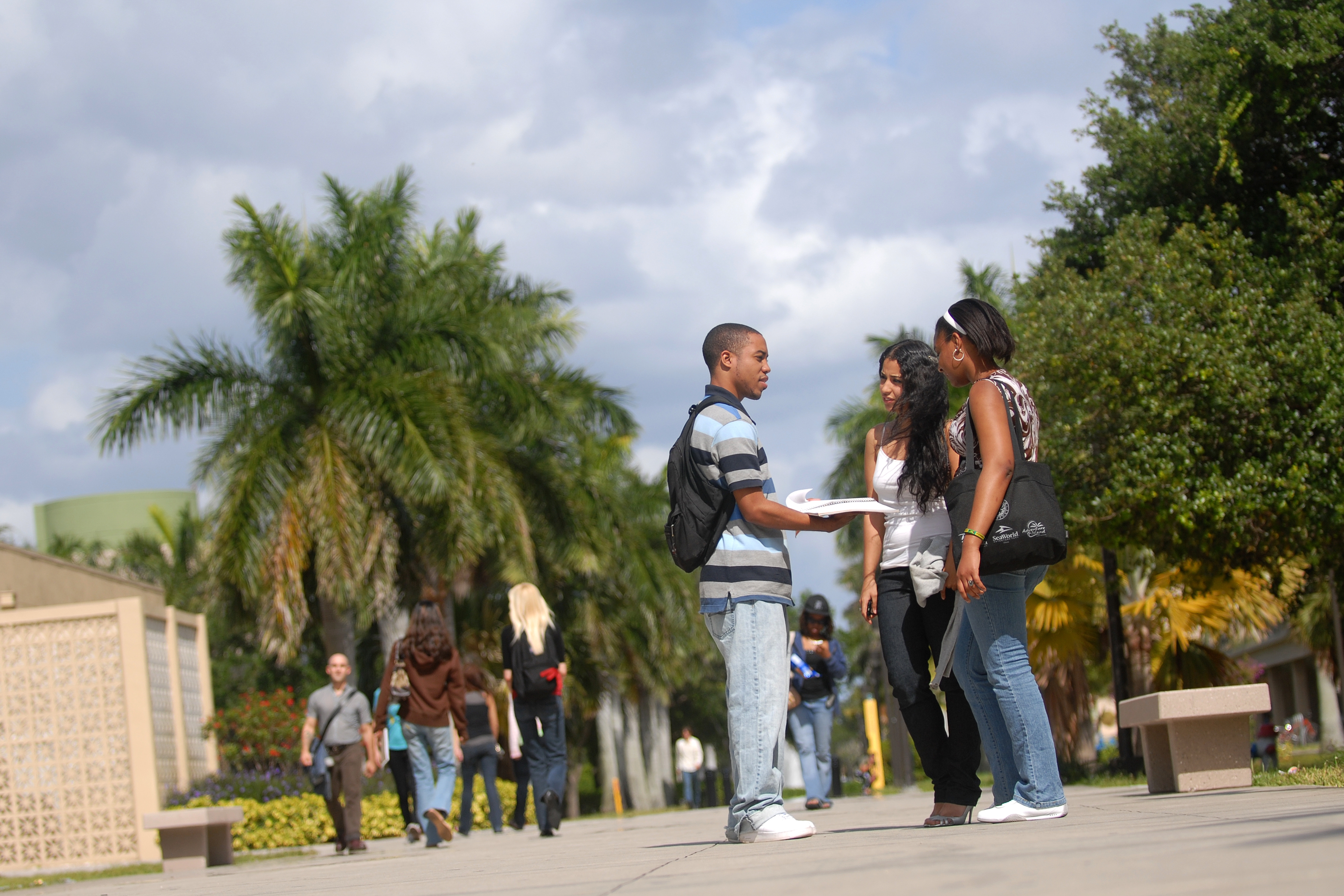 fau-students-2