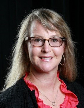 Photograph of Andra Opalinski