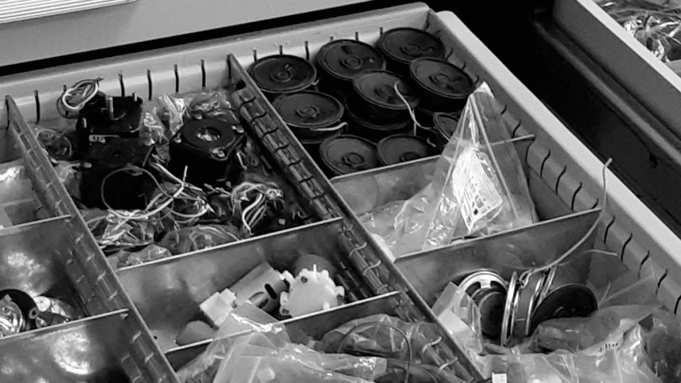 Electronic Components Room, EE 205